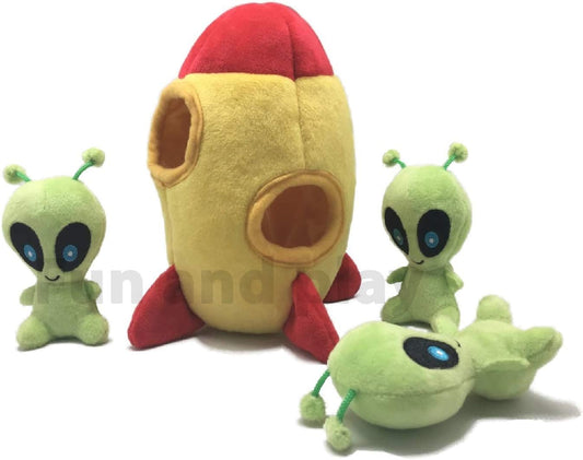Alien Hide‑&‑Seek Dog Toy 🚀👽 Squeaky Plush Puzzle Spaceship w/ Treat Slot