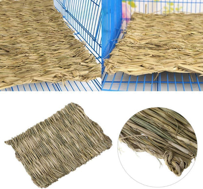 “Natural Grass Chew Mats 🌿🐰 12‑Pack for Rabbits, Guinea Pigs & More”